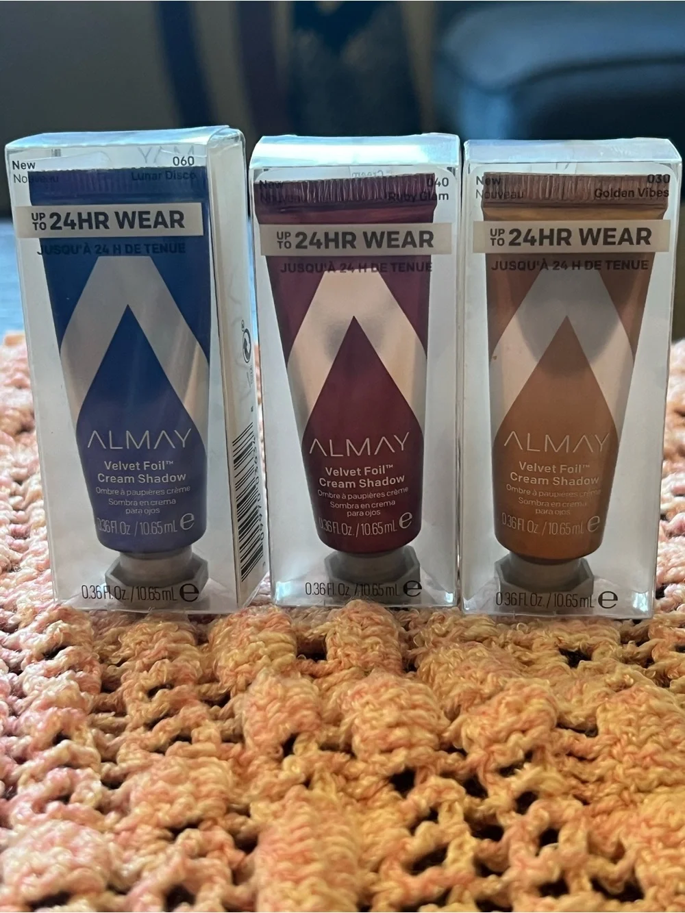 Almay three velvet